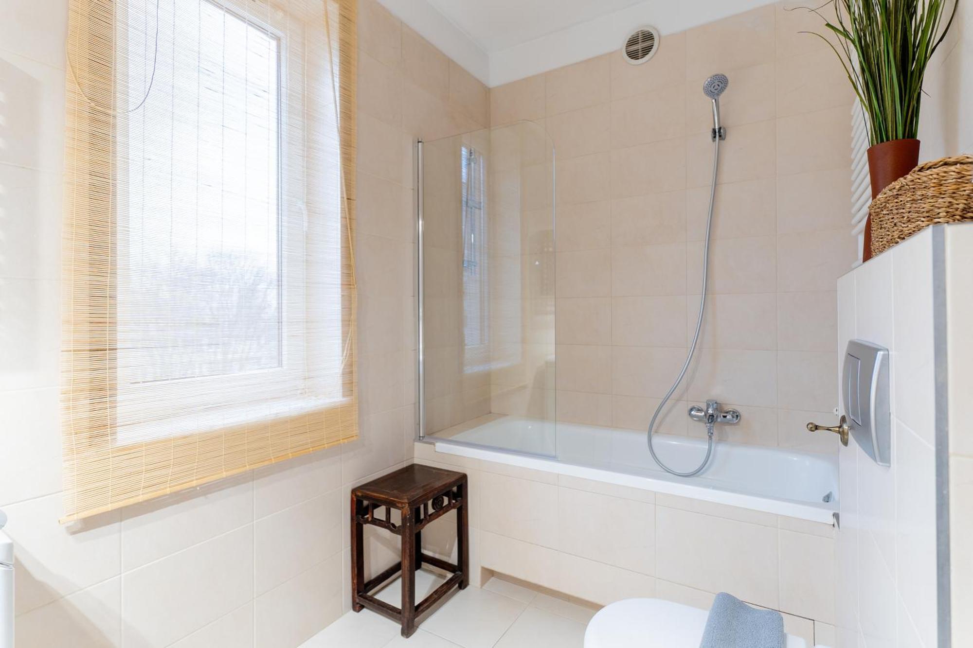 Warsaw Concierge Saxon Apartment Ngoại thất bức ảnh